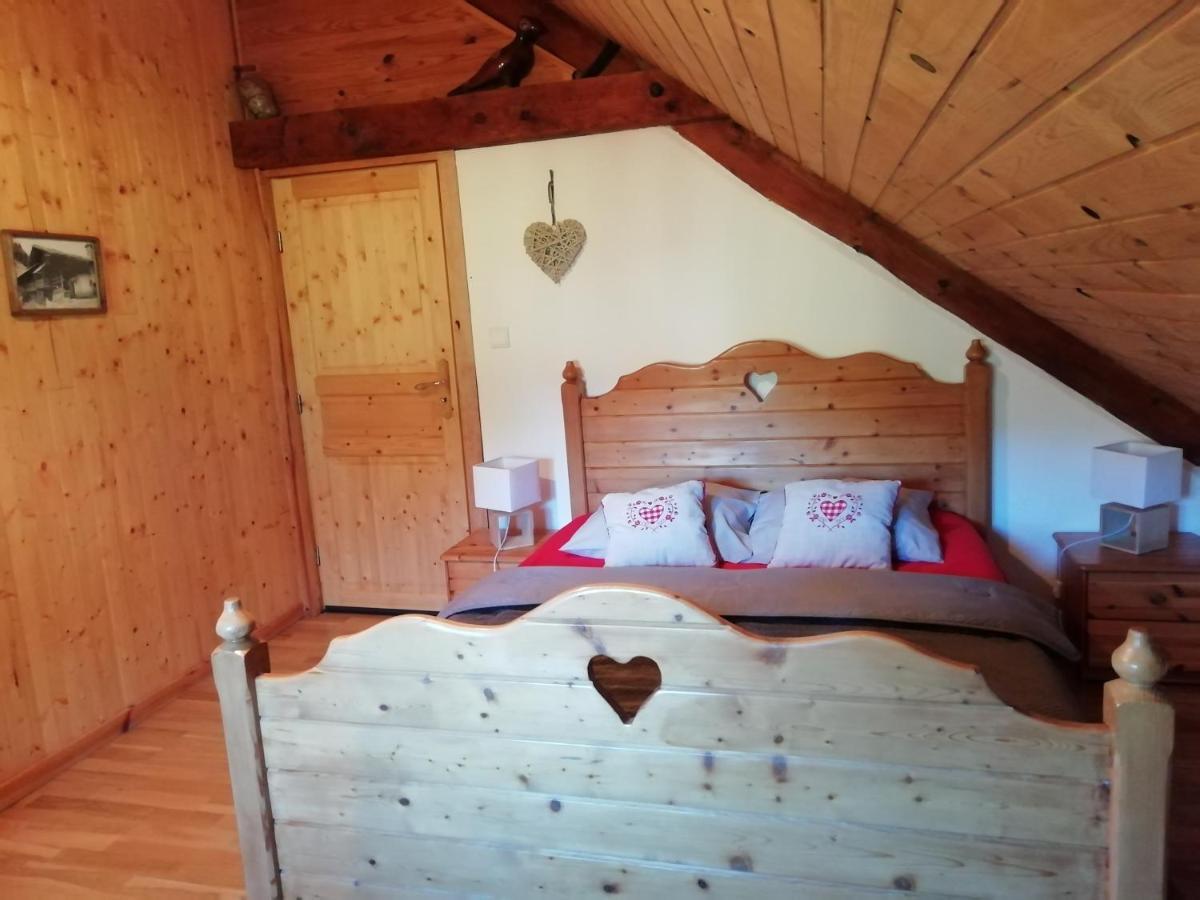 Bed and Breakfast La Grange Le Noyer  Экстерьер фото